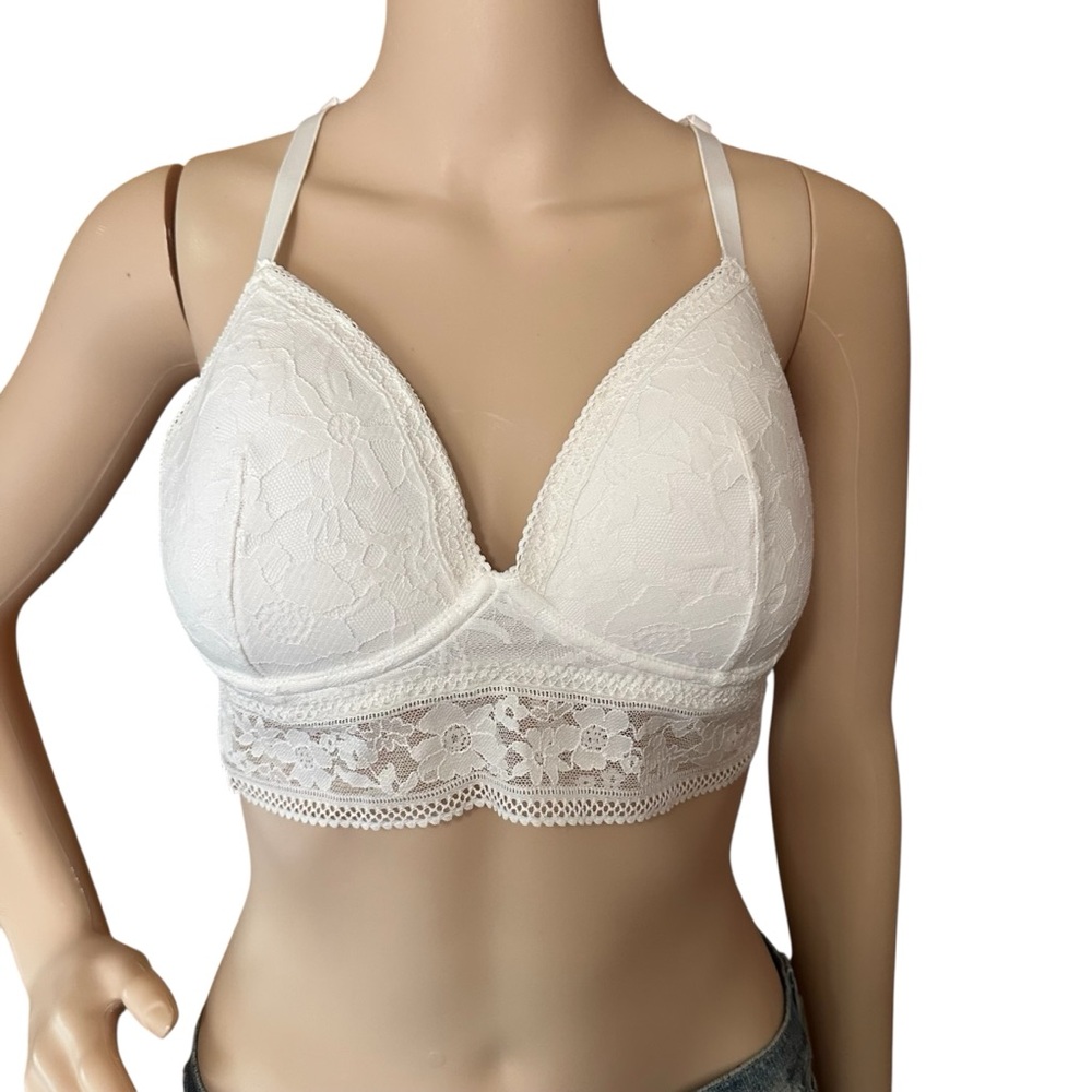 Victoria’s Secret Lace Bralette Sz LG ivory